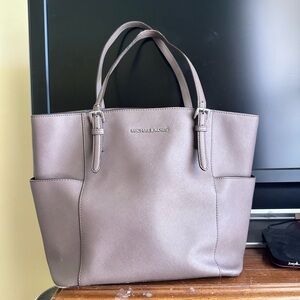 Michael Kors Large Jet Set Tote Shoulder Bag, Grey